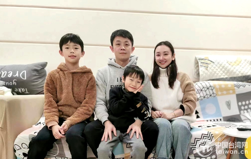今年38歲的吳俊賢，國中畢業便跟隨父親從臺灣臺中來到金華