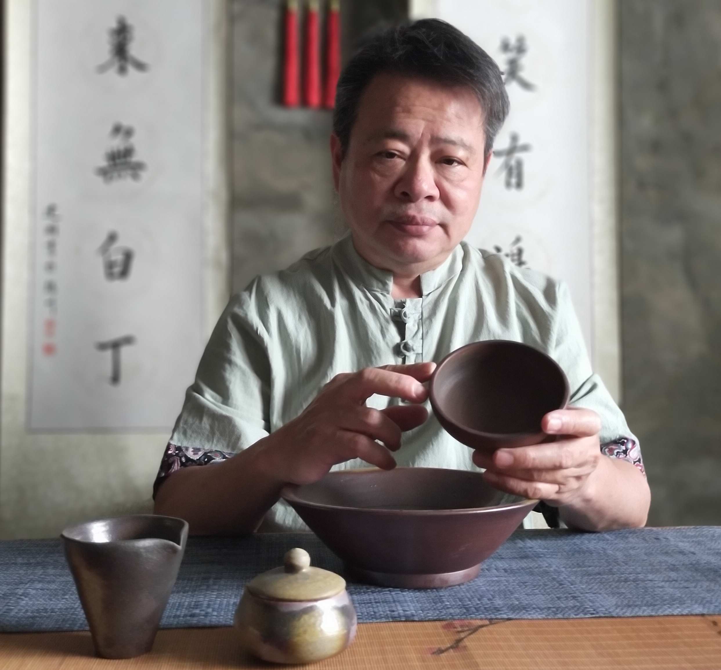 台湾柴烧陶艺美学独树一格  煌玺窑烧艺术家何文胜专访