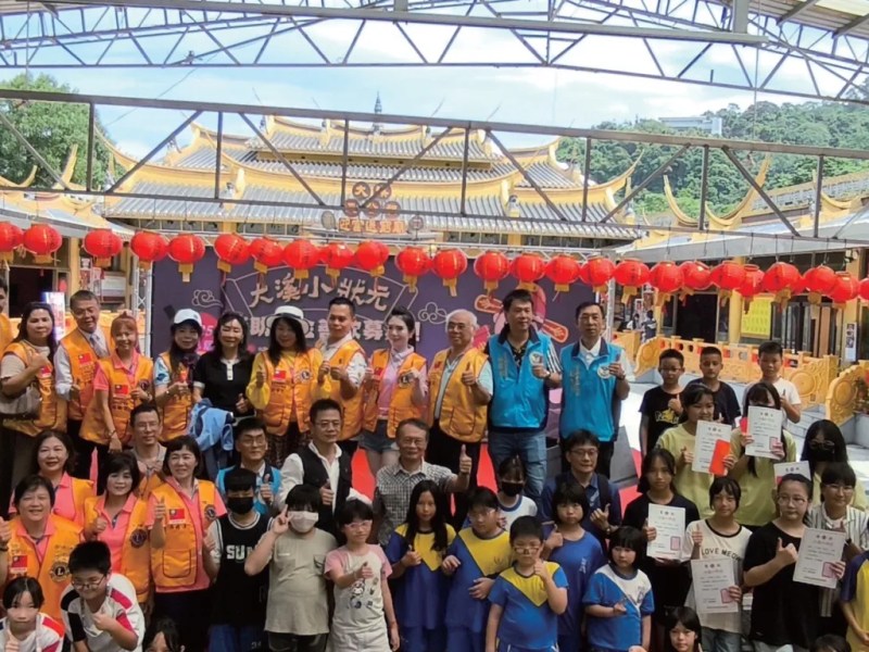 桃園迎富送窮廟 吸引港澳、泰國、越南等地香客跨海求財