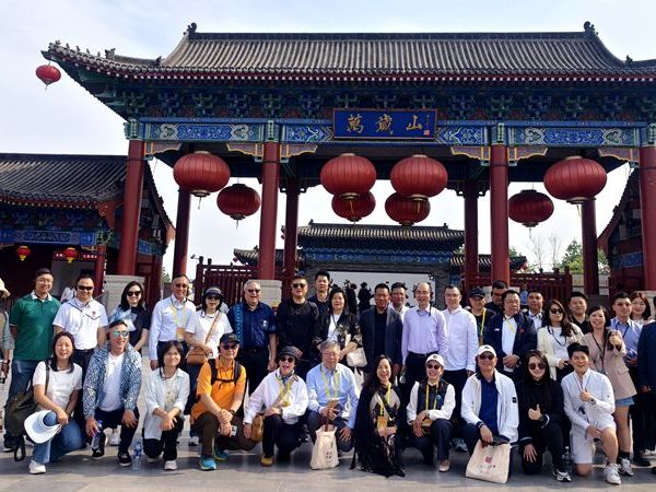 「同心出彩·豫見港澳台開封行」參訪團走進開封