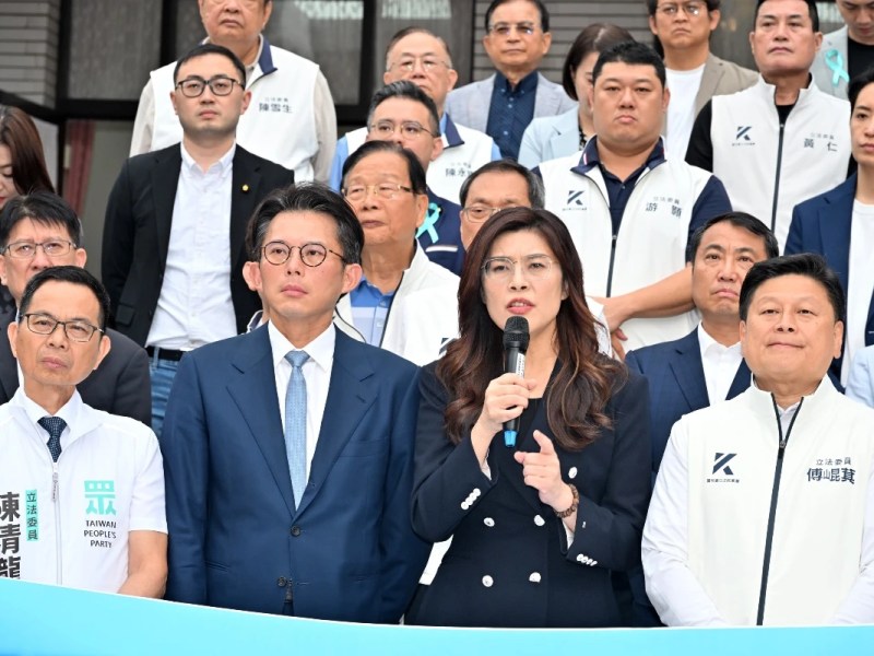 藍白聯手通過7800億軍購特別條例　國會審查機制制度化
